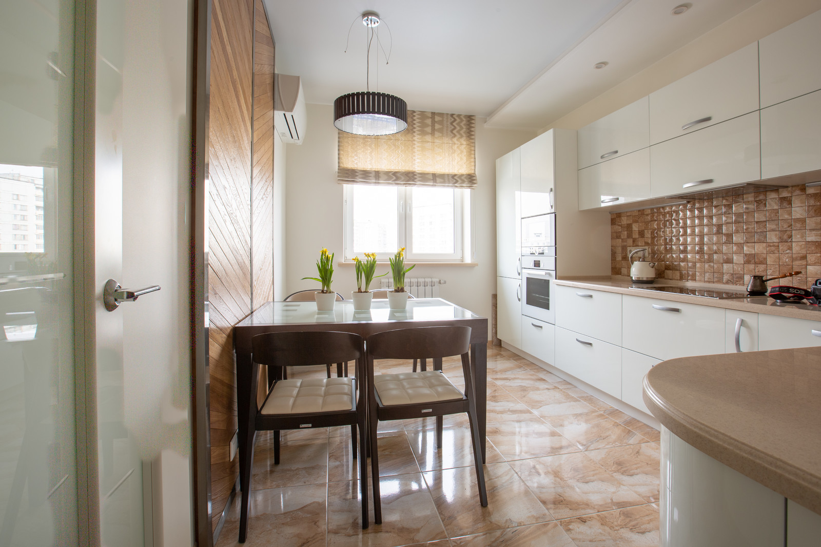 Реализованный проект "Квартира в полосатом доме на Академика  Янгеля"