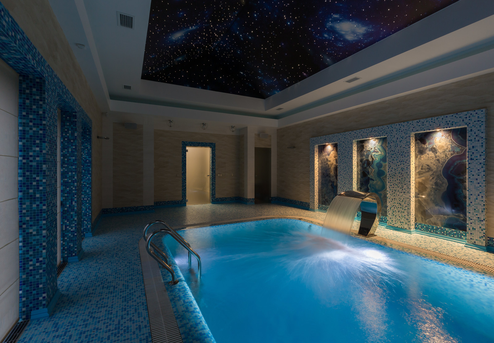 Дом в кот.пос. "Новая Романовка"