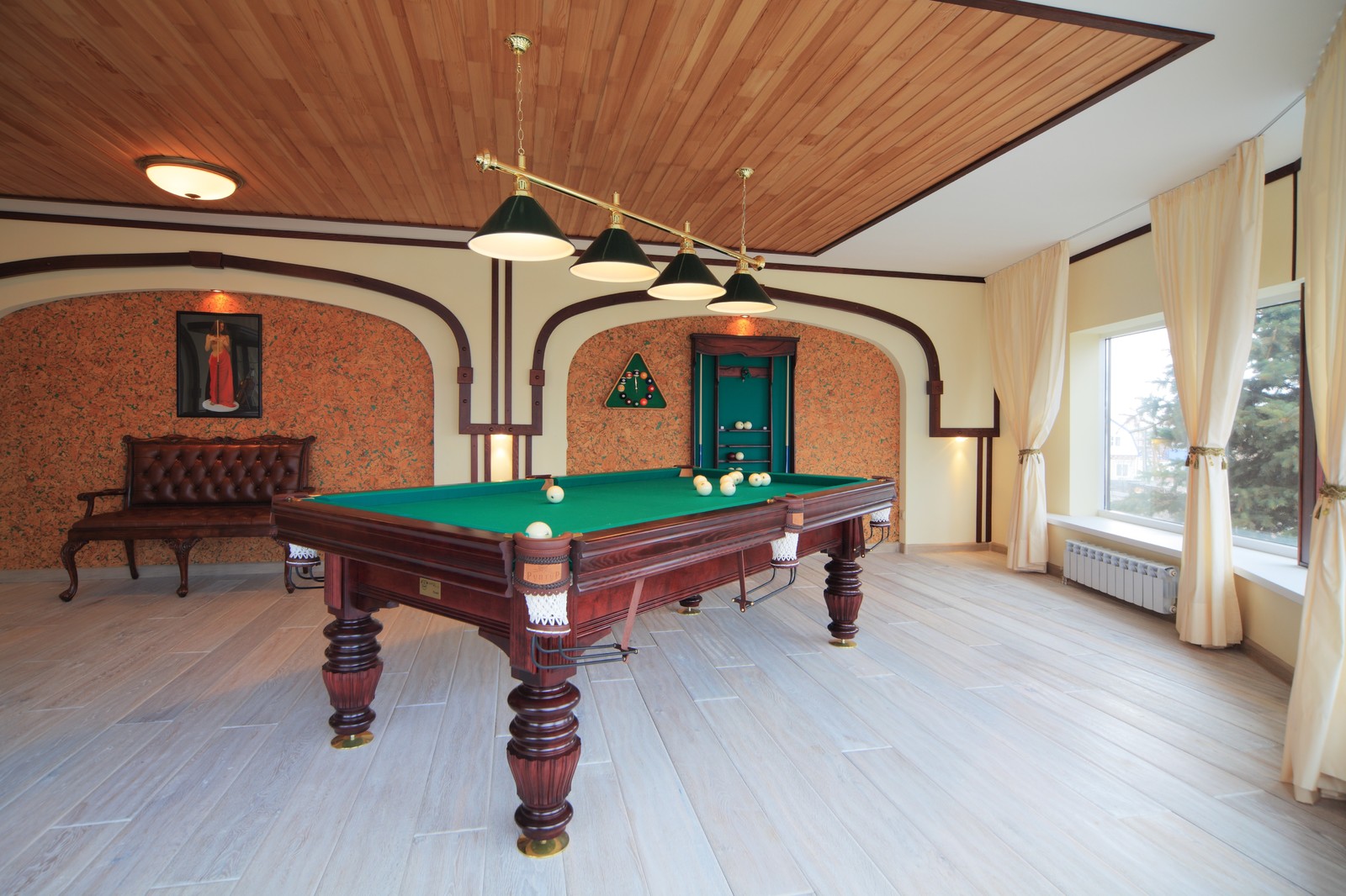 Интерьер коттеджа в яркий тонах(продолжение)