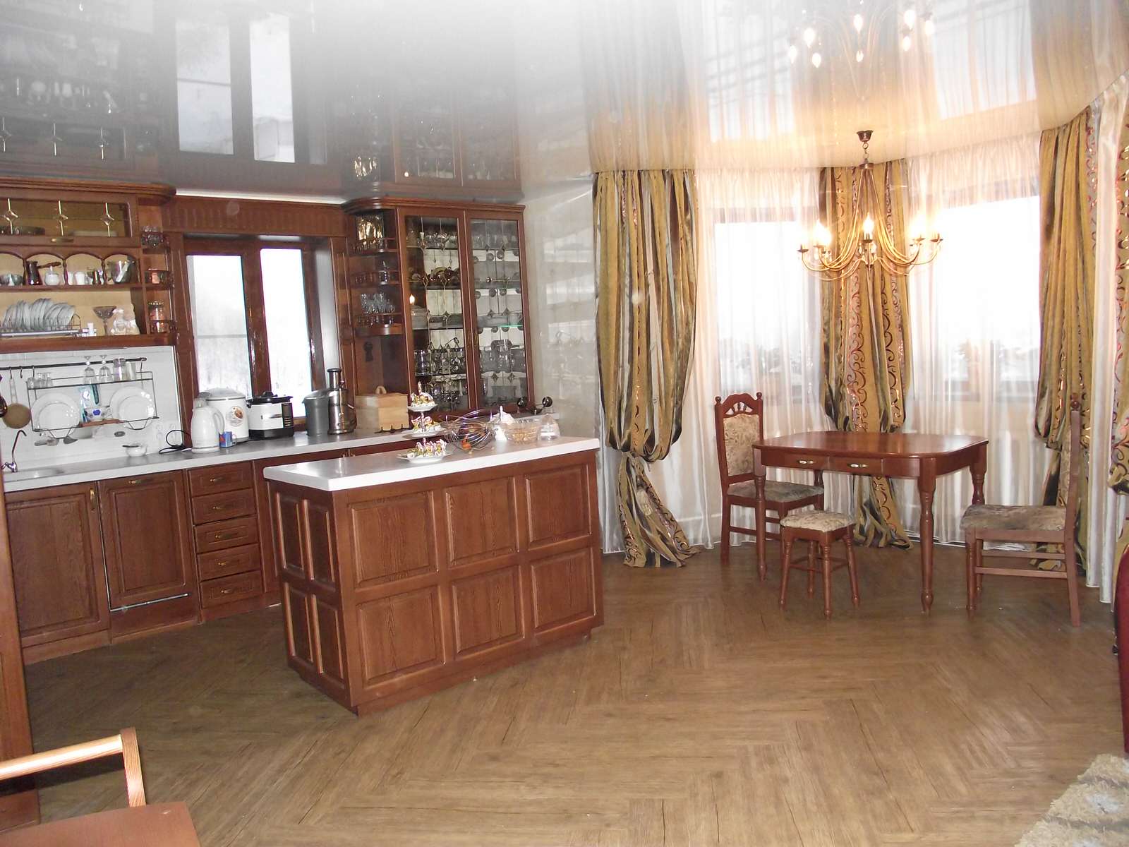 Обложка проекта: Кухонный гарнитур