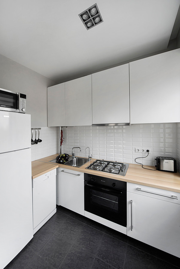 Compact Bachelor Haven in Moscow
