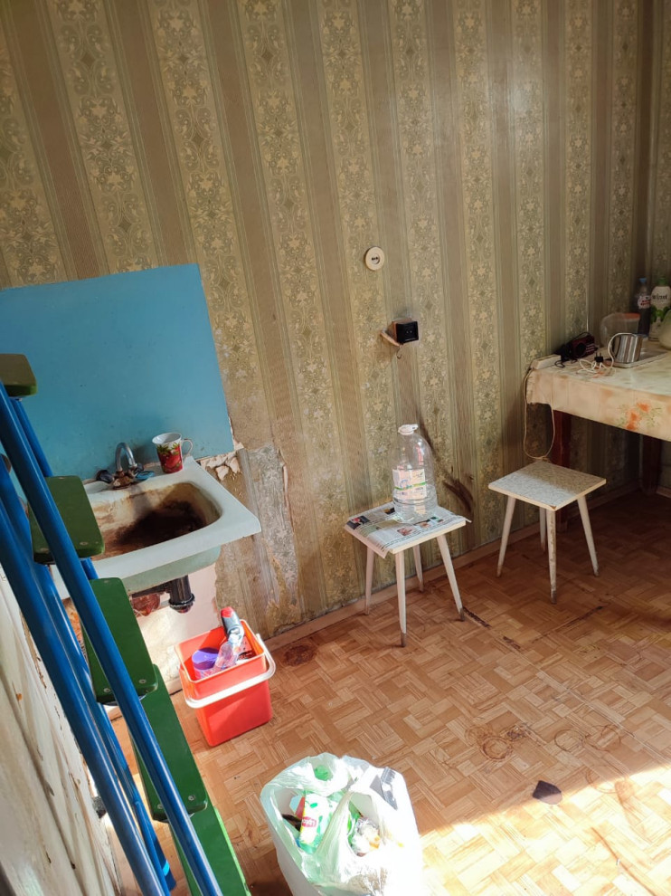 Обложка проекта: Редизайн однокомнатной старой вторичной недвижимости под сдачу