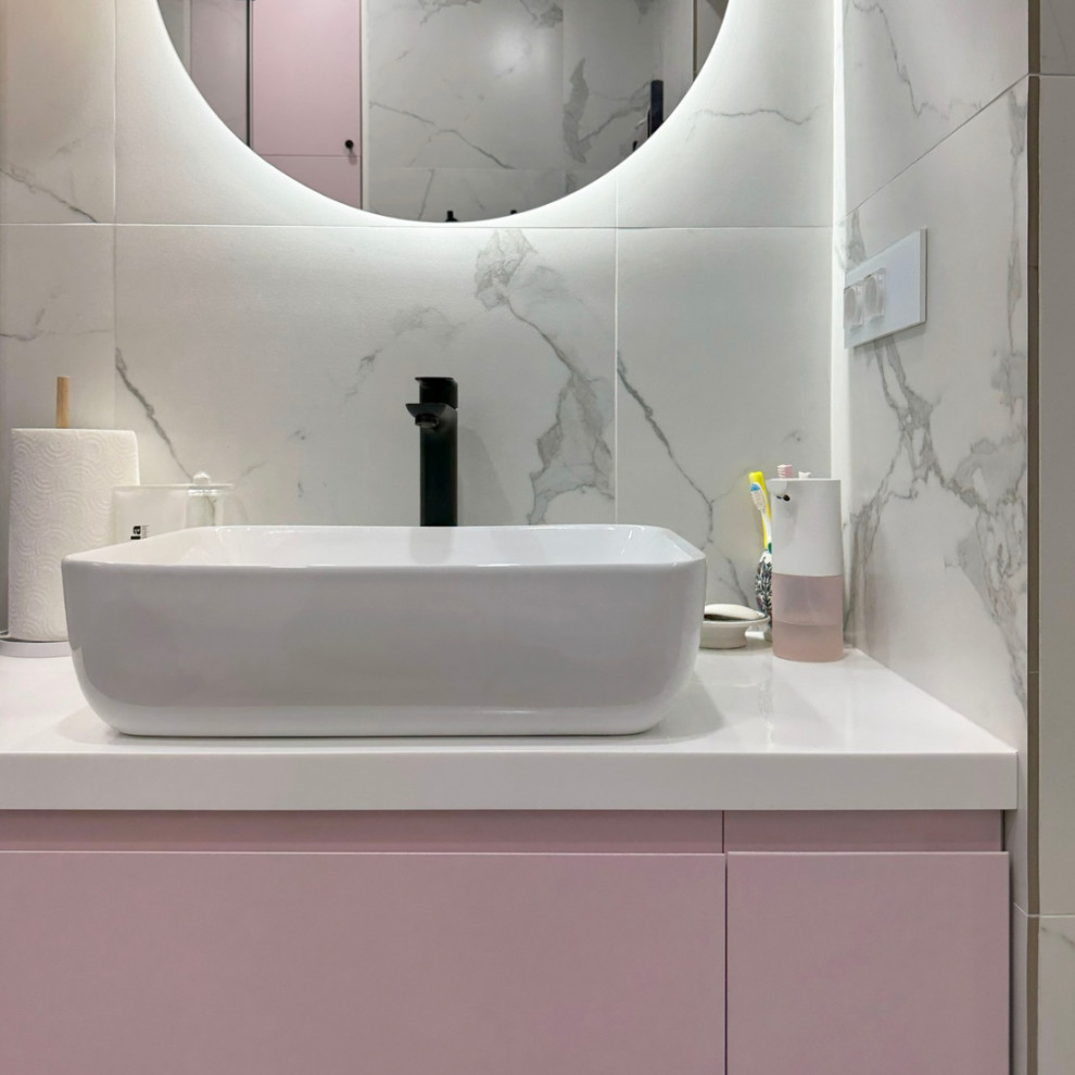 Ванная комната в розовом цвете