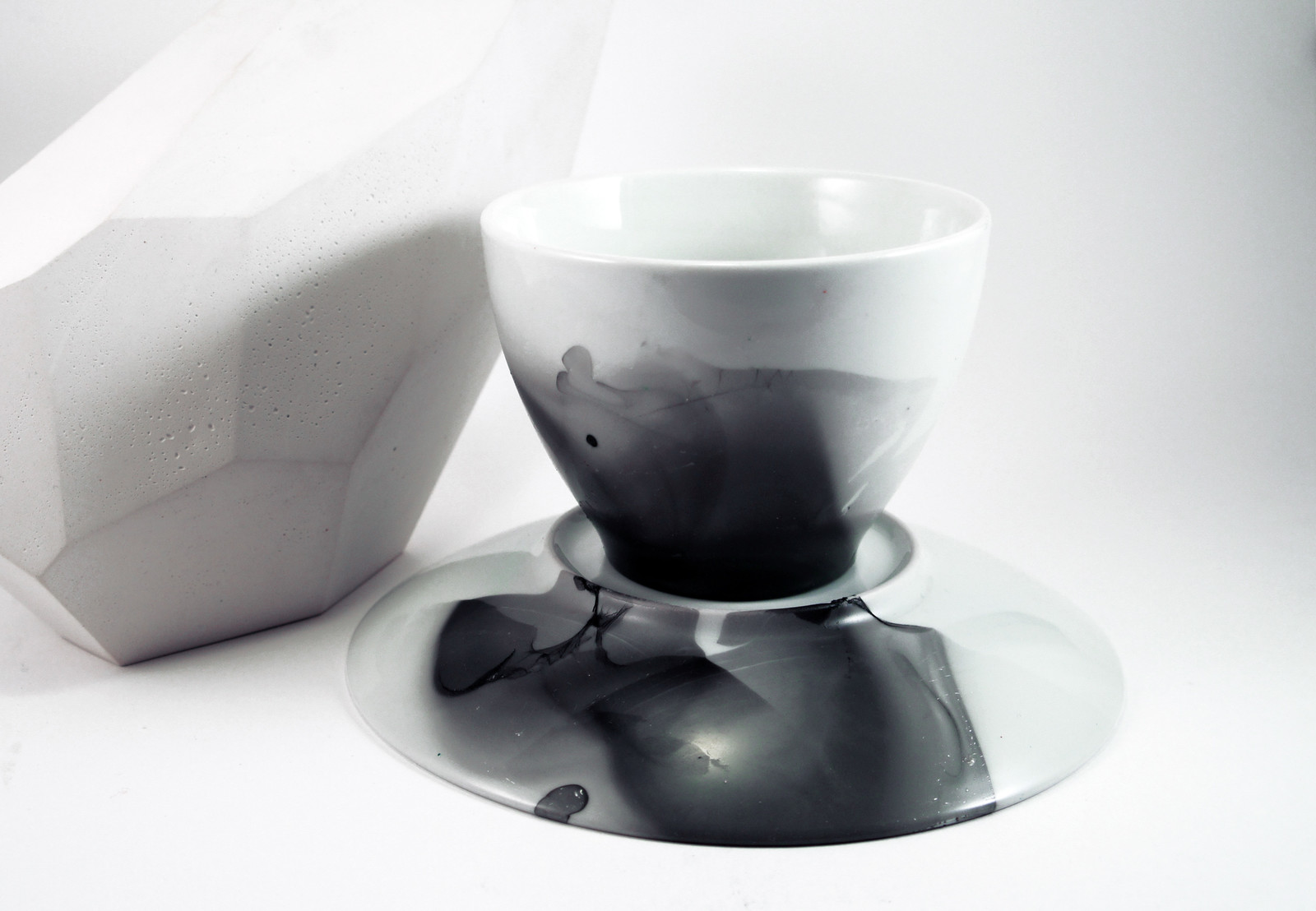 DIY: Эффект марморирования подручными средствами