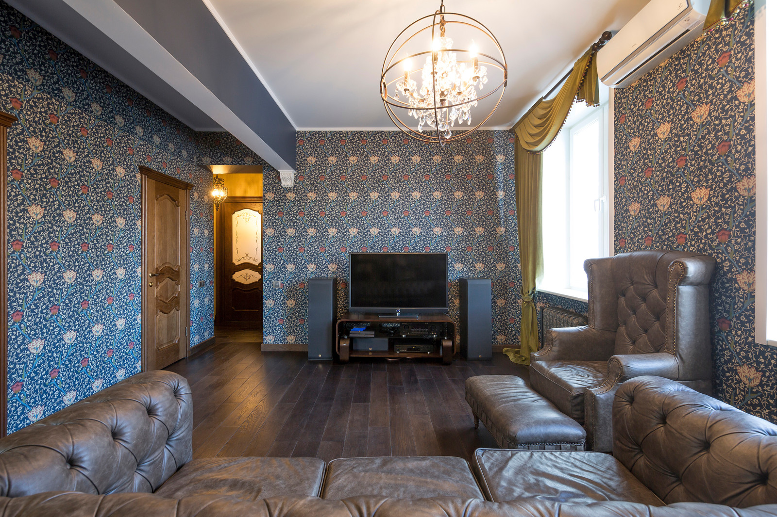 Новый оттенок старой английской классики.