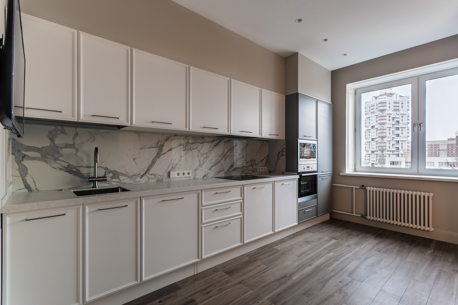 Реализация: Мичуринский, 26