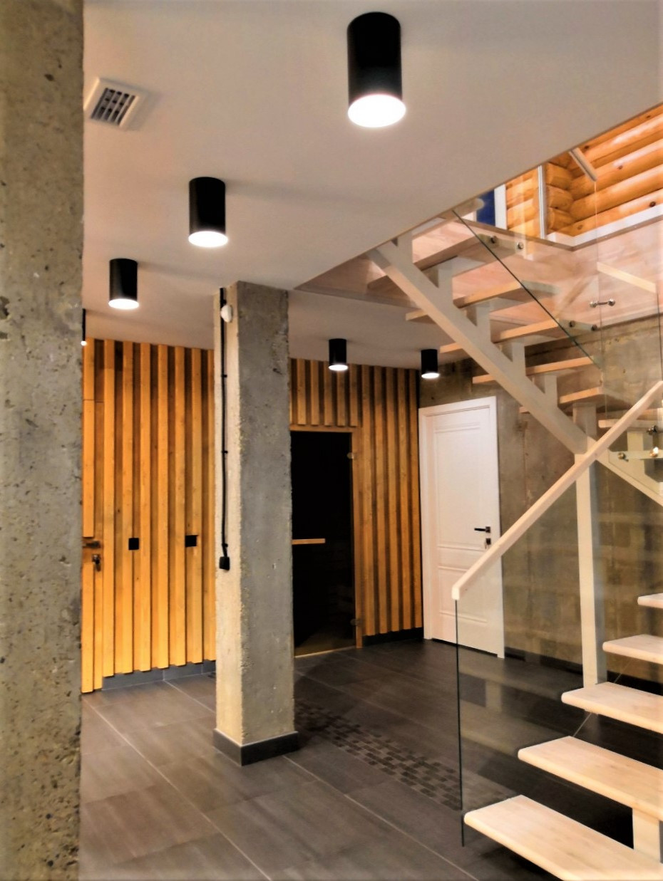 Мужская обитель.