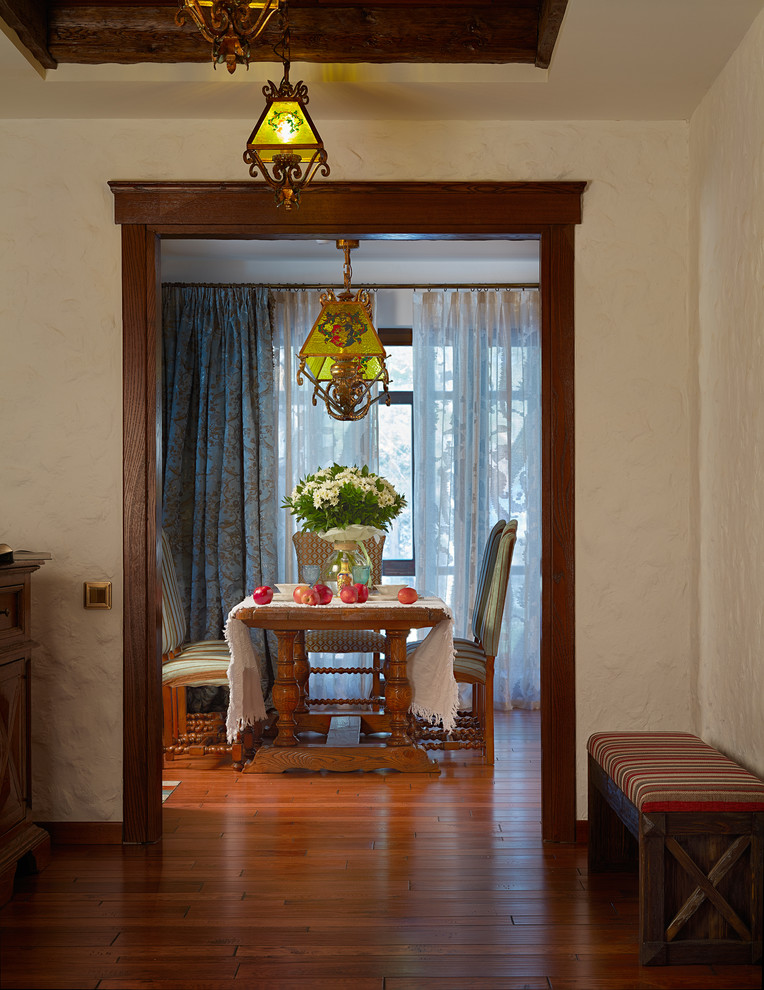 Дом в сосновом бору | Country house in a pine forest