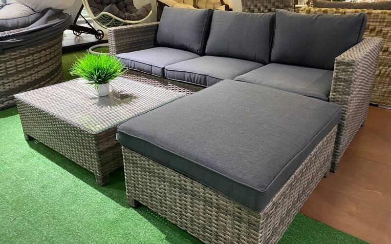 Обложка проекта: VICKY угловая из искусственного ротанга