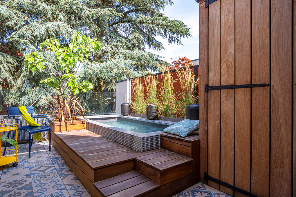 До и после: Квартира под Лионом с бассейном на террасе