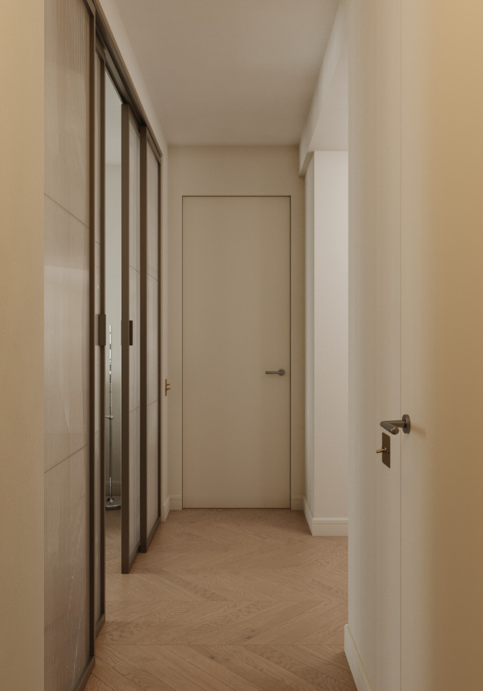 Вид на дверь в спальню