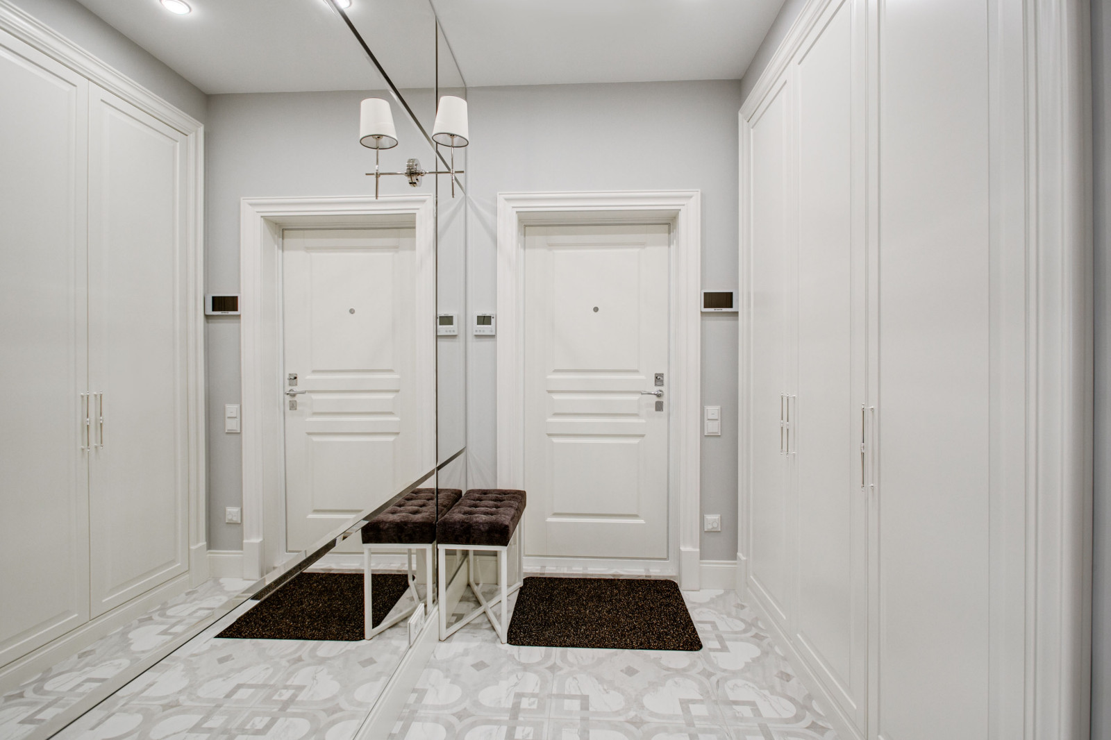 "СОВРЕМЕННАЯ ЕВРОПЕЙСКАЯ КЛАССИКА", ДИЗАЙН-ПРОЕКТ В 3-Х КОМНАТНОЙ КВАРТИРЕ 117 М