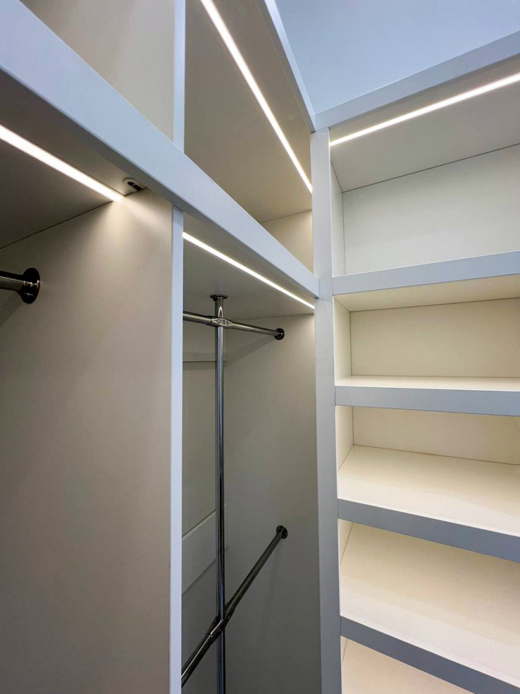 Гардеробные с подсветкой