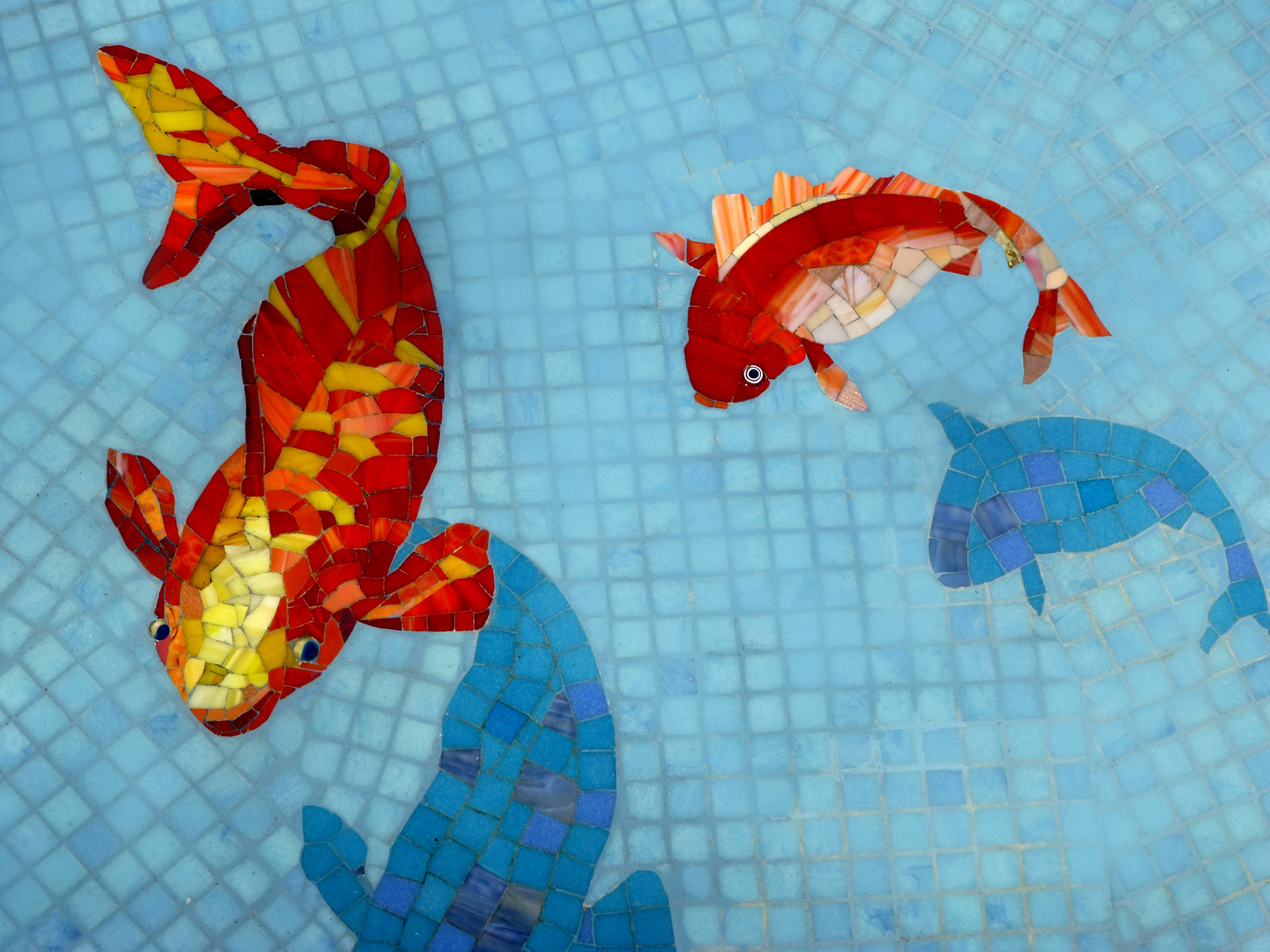 Оформление фонтана в резиденции губернатора штата Махараштра в Мумбаи (Индия)