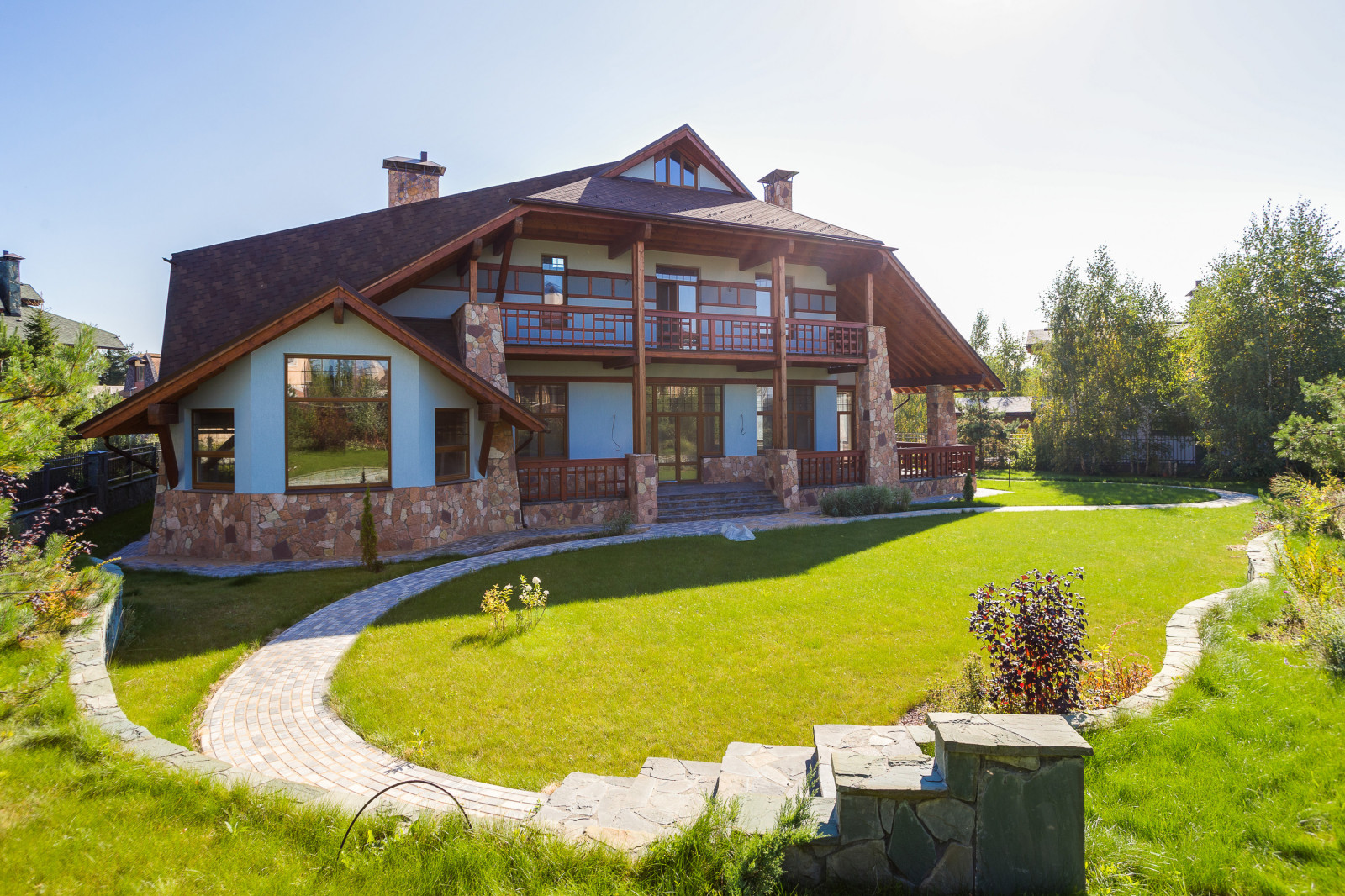 House # 4 Дом # 4