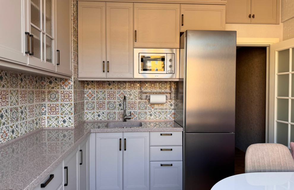 Кухня Фреда из массива дерева в цвете Экрю