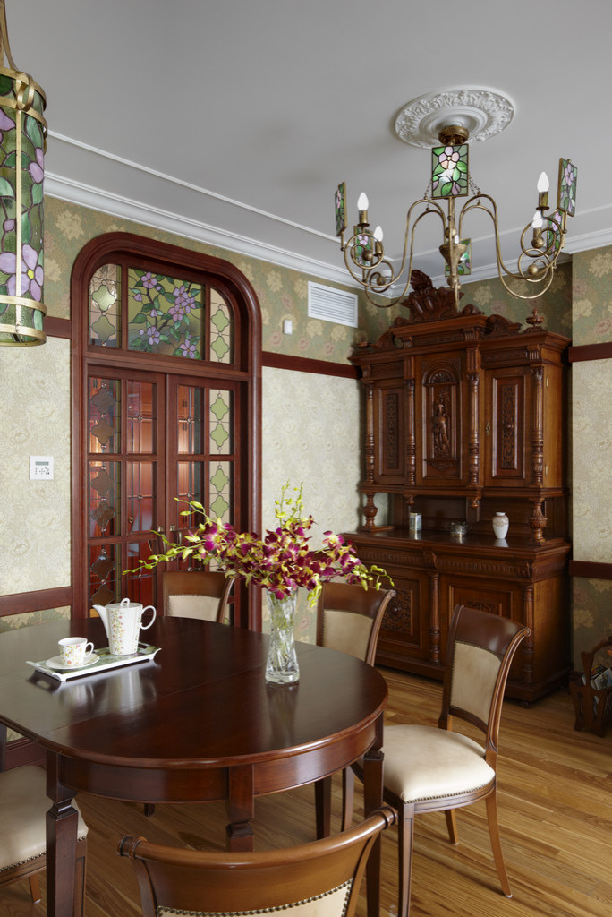 "По стопам Прерафаэлитов"