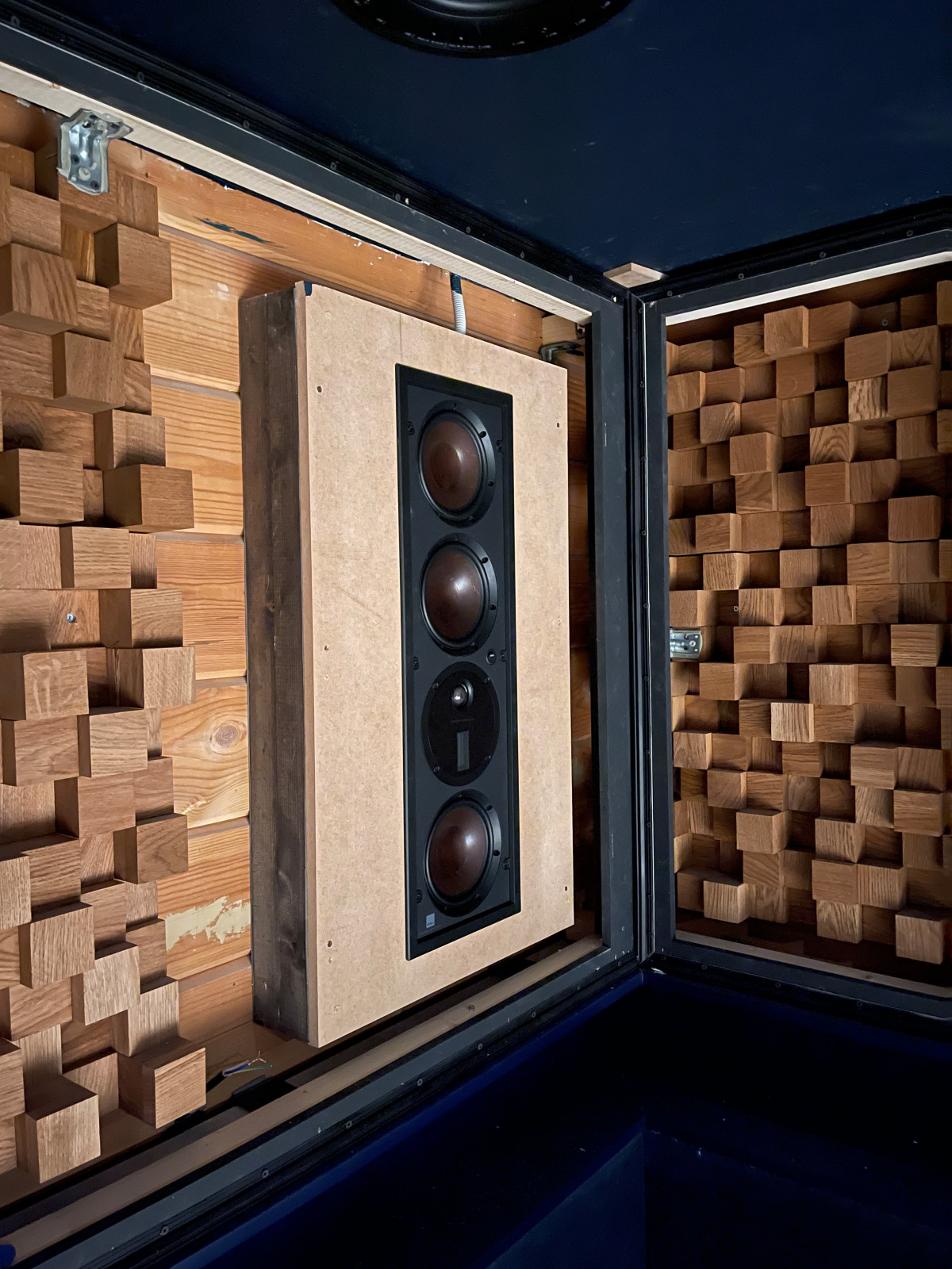 КП Витро Кантри (Персональный кинозал)