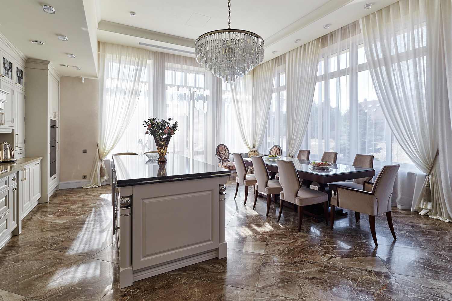 Кухня столовая в американском стиле