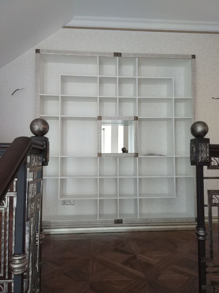 Дом с витражами