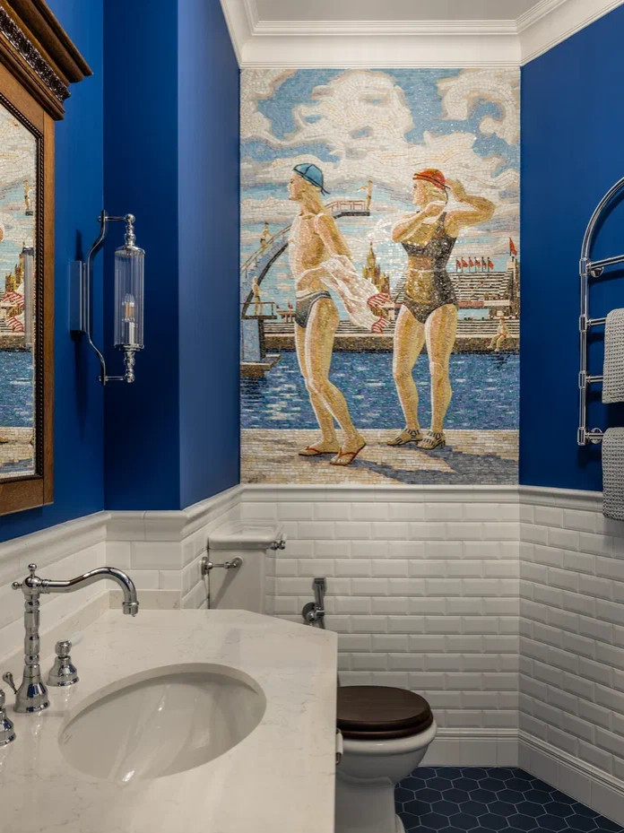 Жизнь на высоте : яркая квартира с видом на Котельническую набережную