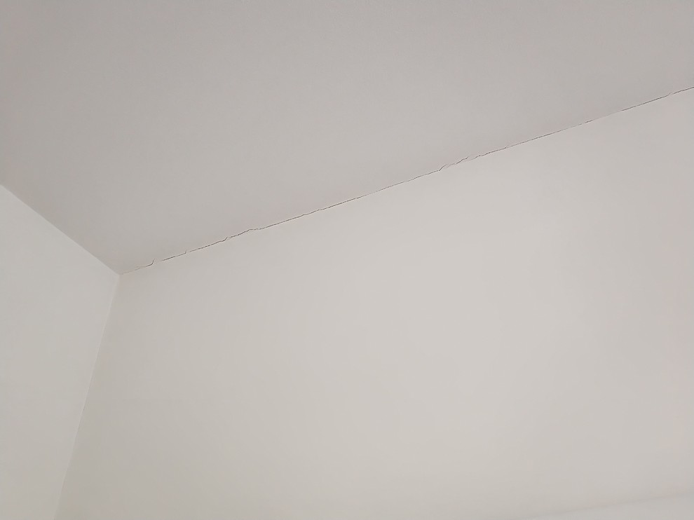 Трехкомнатная квартира на 11 линии Васильевского острова 92 кв.м