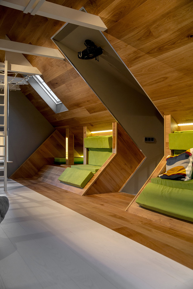 Обложка проекта: Мансарда ПРОТИВОСТОЯНИЕ