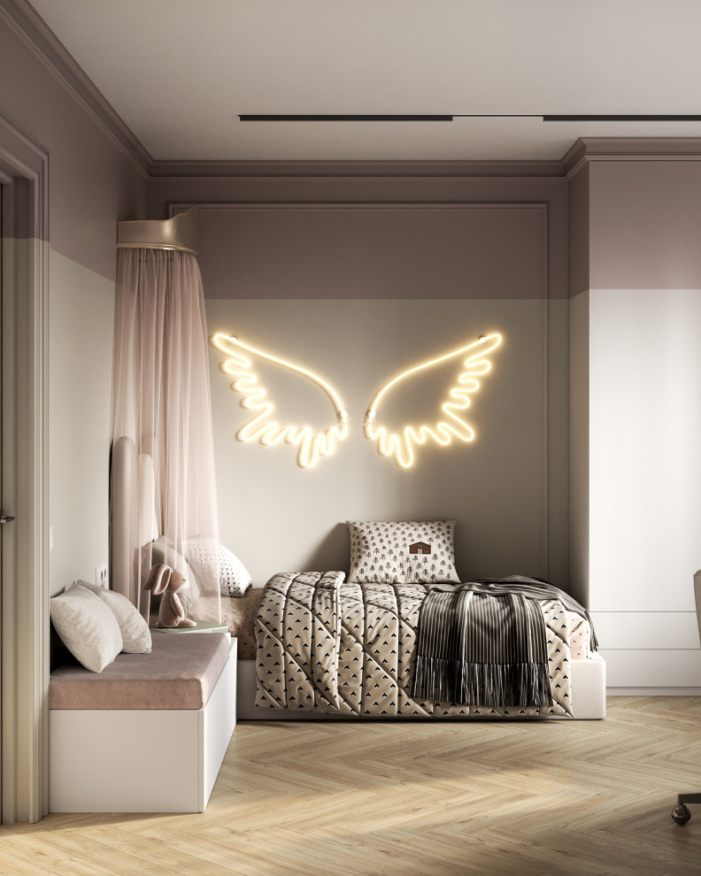 Neoclassical Apartment