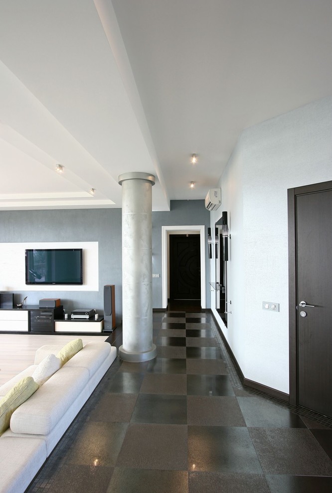 Contemporary style apartment