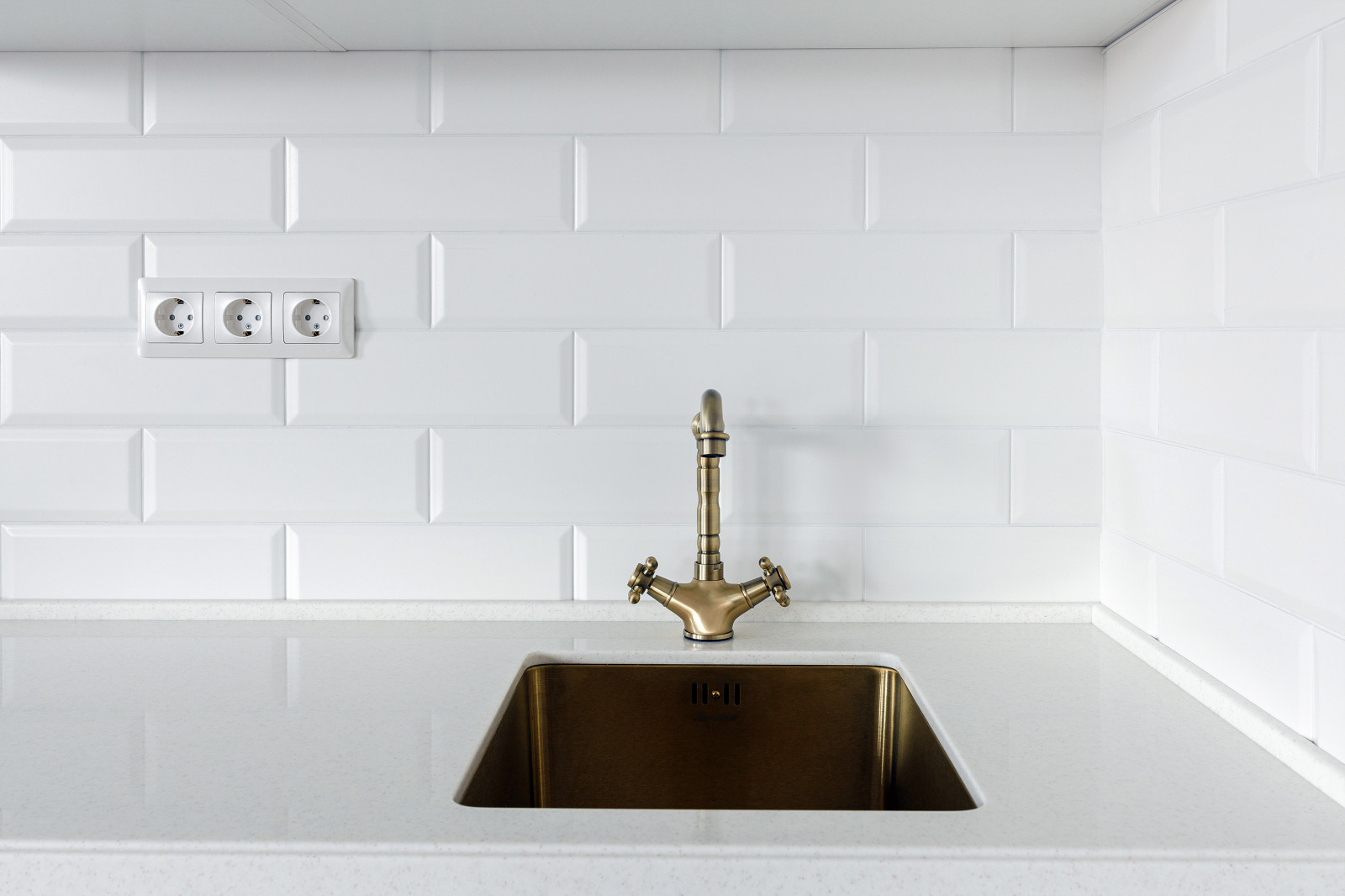 Обложка проекта: Кухни