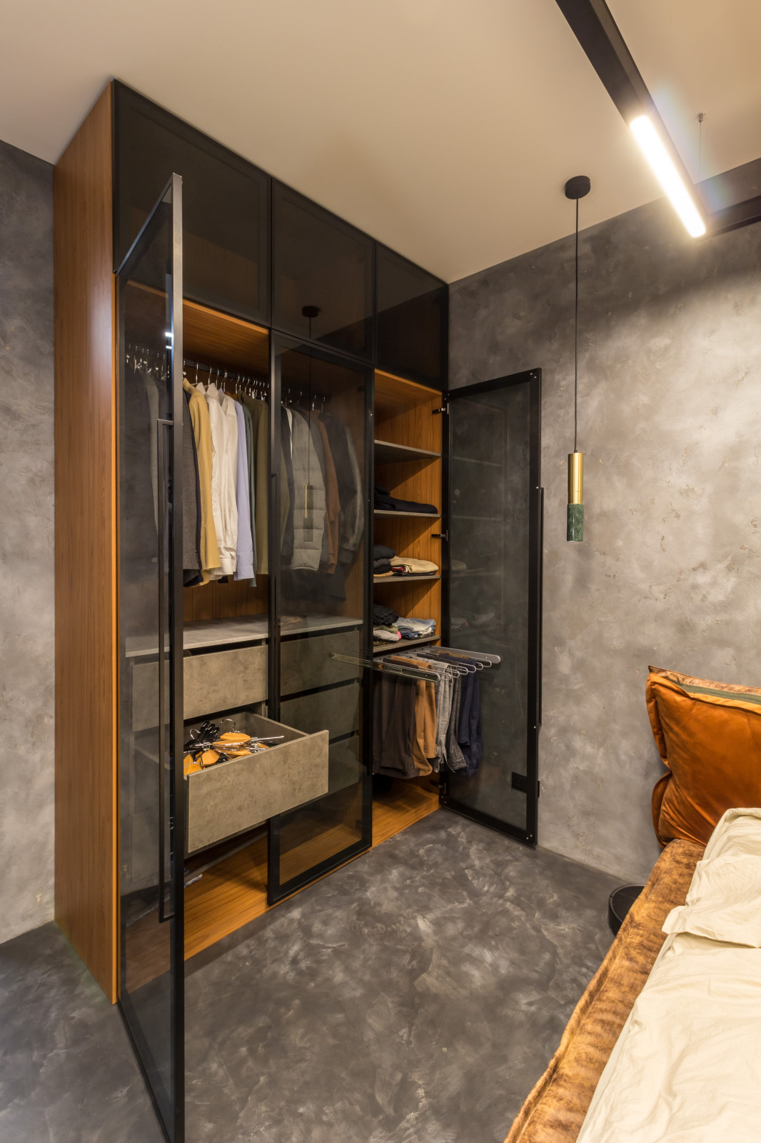 Мебель на всю квартиру для молодого человека