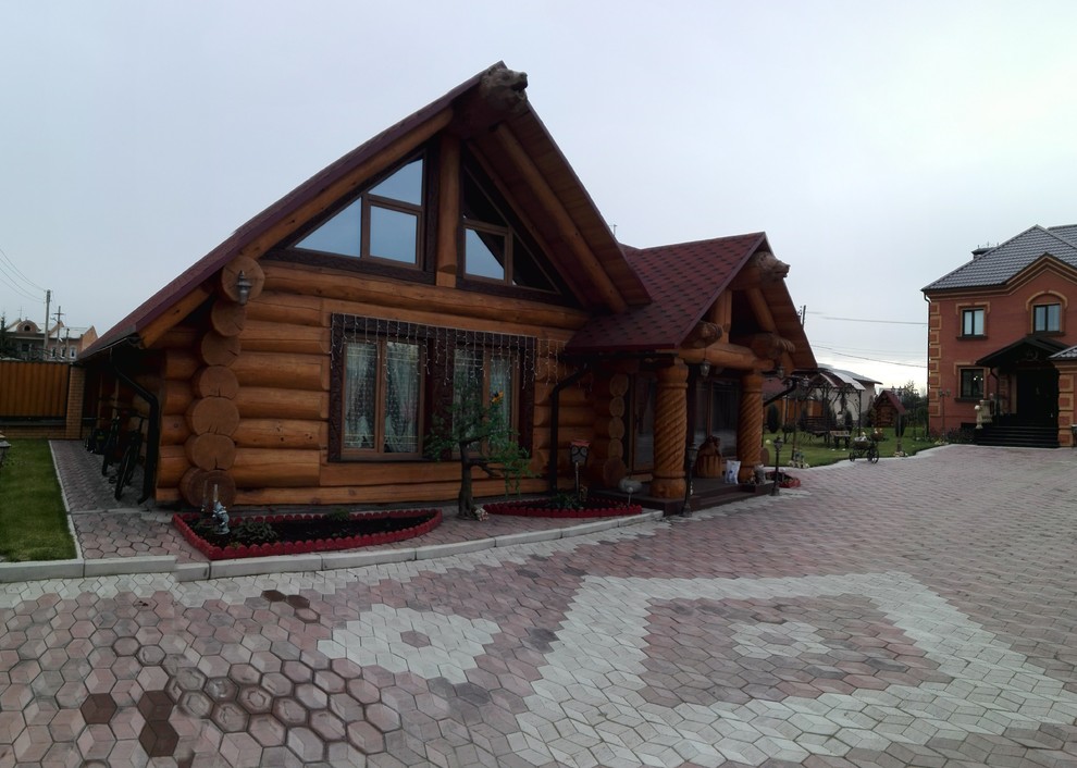 Рубленная баня из кедра "Бабик"