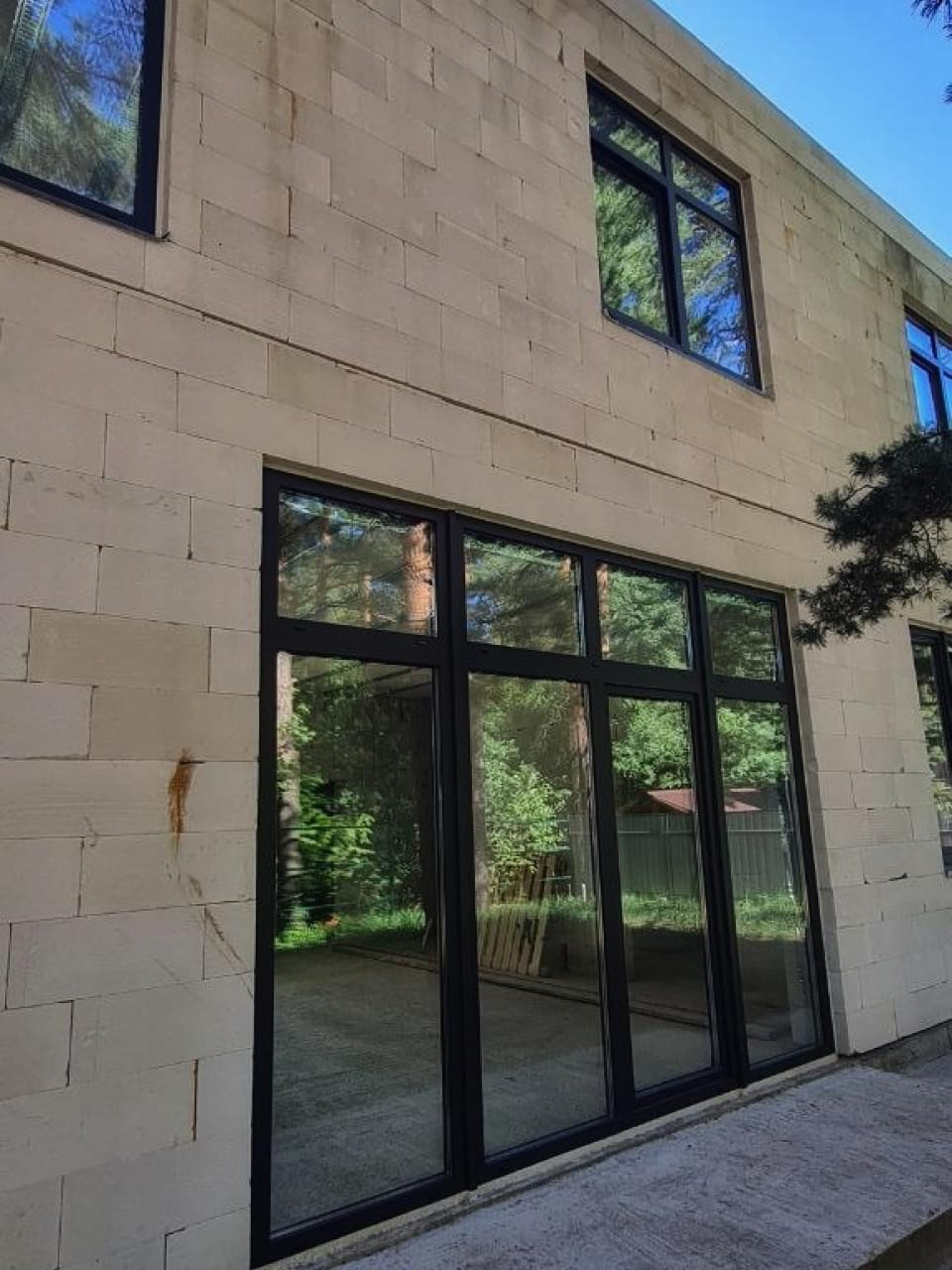 Обложка проекта: ЗАГОРОДНЫЙ ДОМ. КОМПЛЕКСНОЕ ОСТЕКЛЕНИЕ