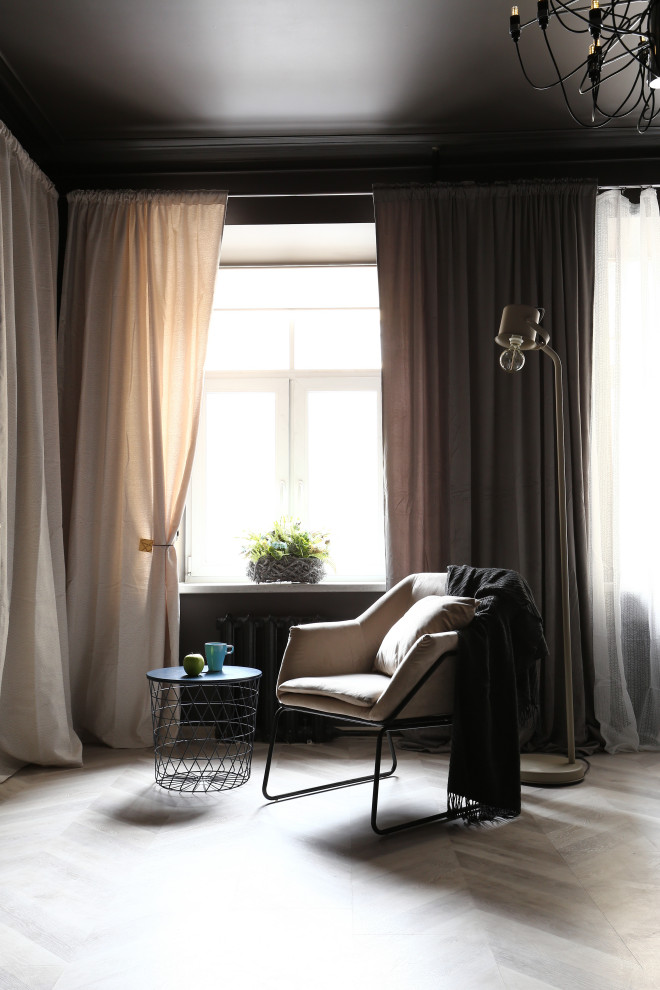 Чёрное и белое