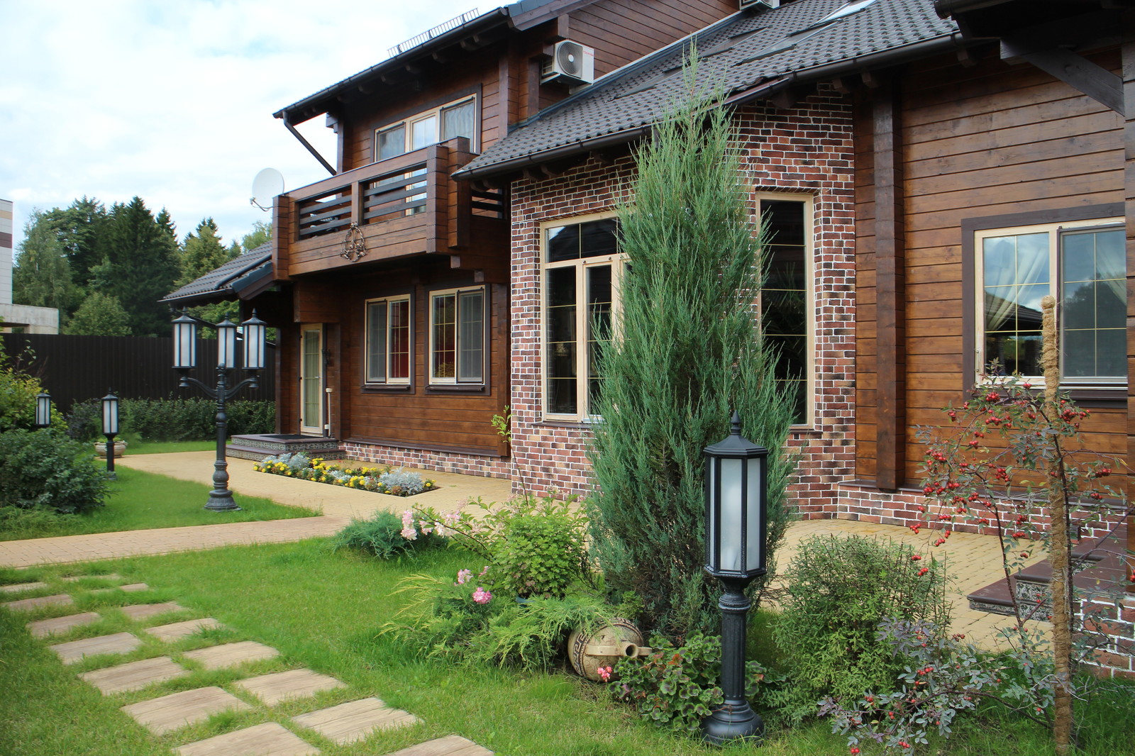 Жаркий Юг в Подмосковном саду