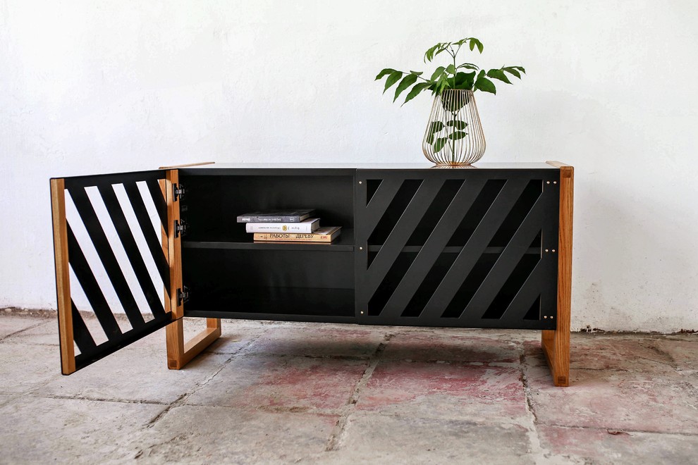 Обложка проекта: Комод Achtung!