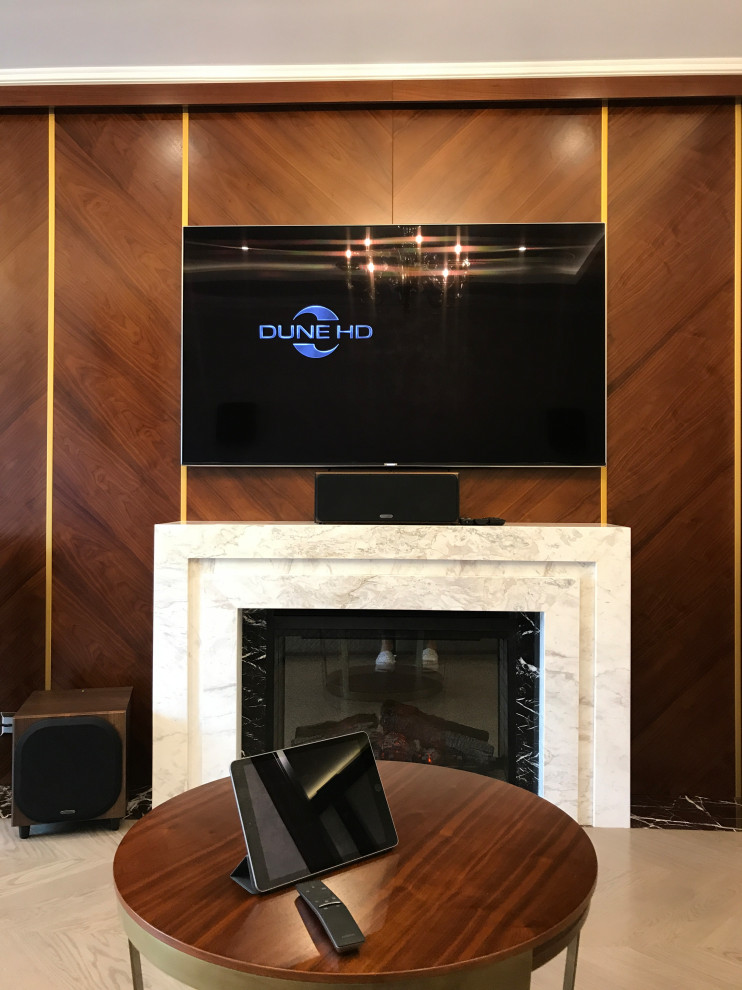 Апартаменты над рекой.