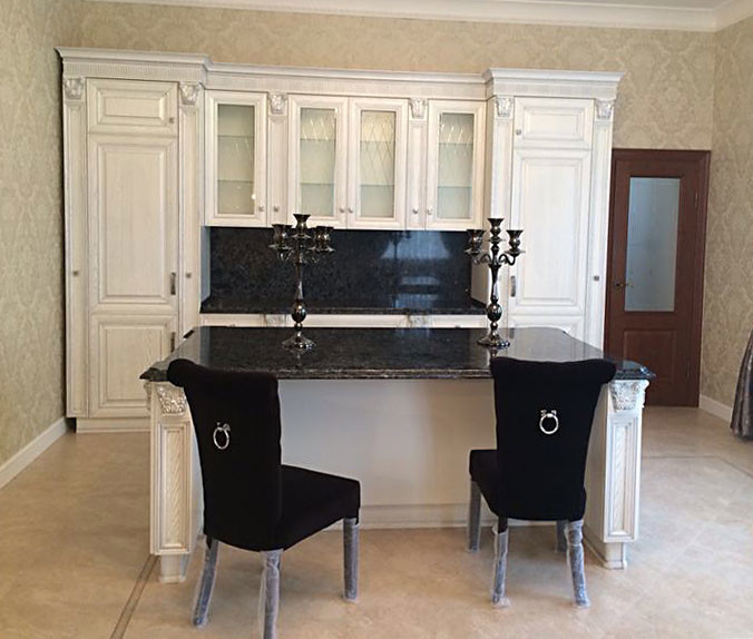 Кухня Руджери прямая с островом