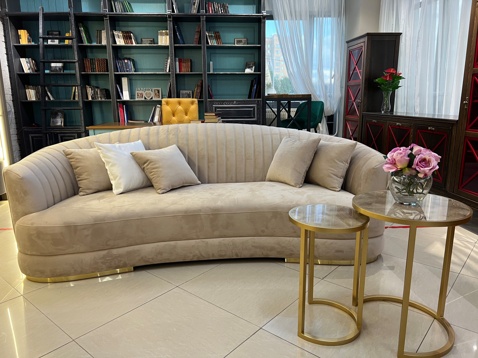 Обложка проекта: Диваны