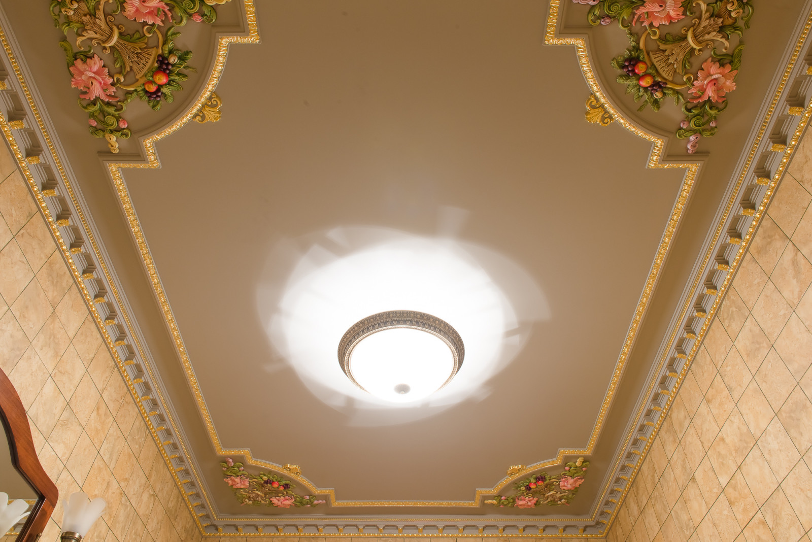 Гостевой санузел (потолок)