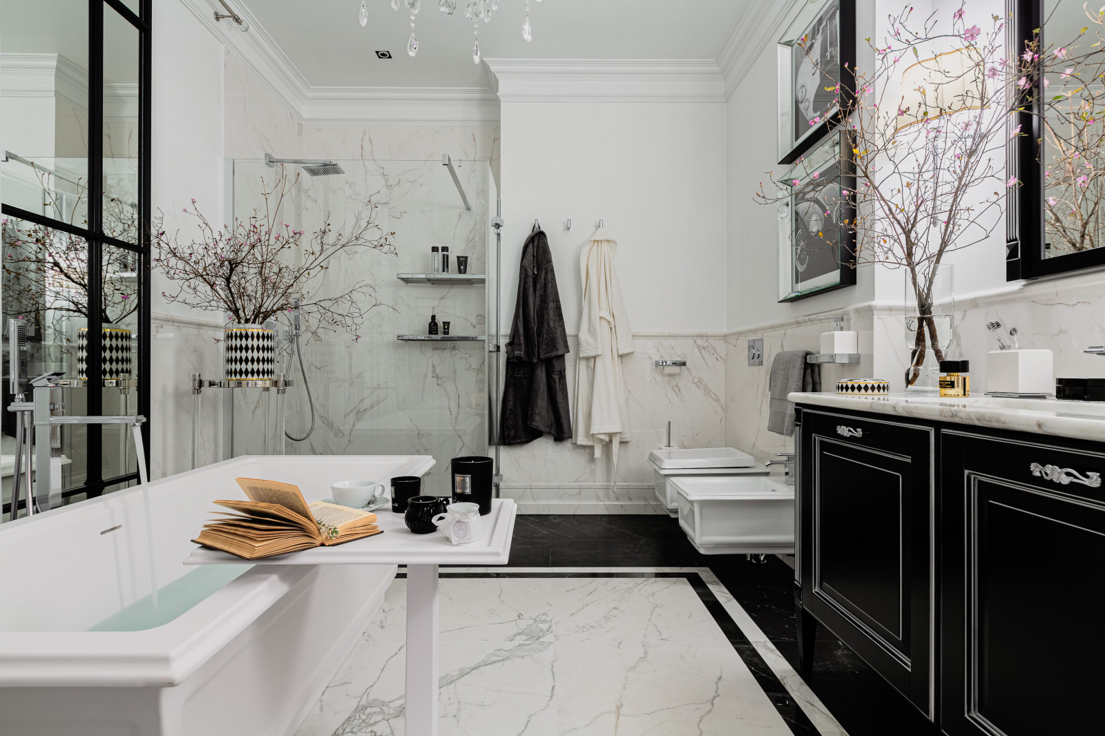 Обложка проекта: НЕКЛАССИЧЕСКАЯ КЛАССИКА. ВАННАЯ КОМНАТА