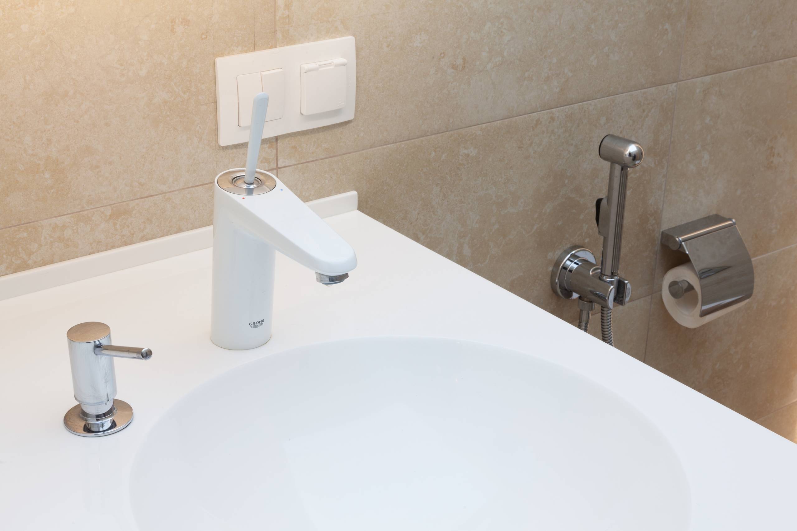 Гигиена: Что делать, если в санузле нет места для биде