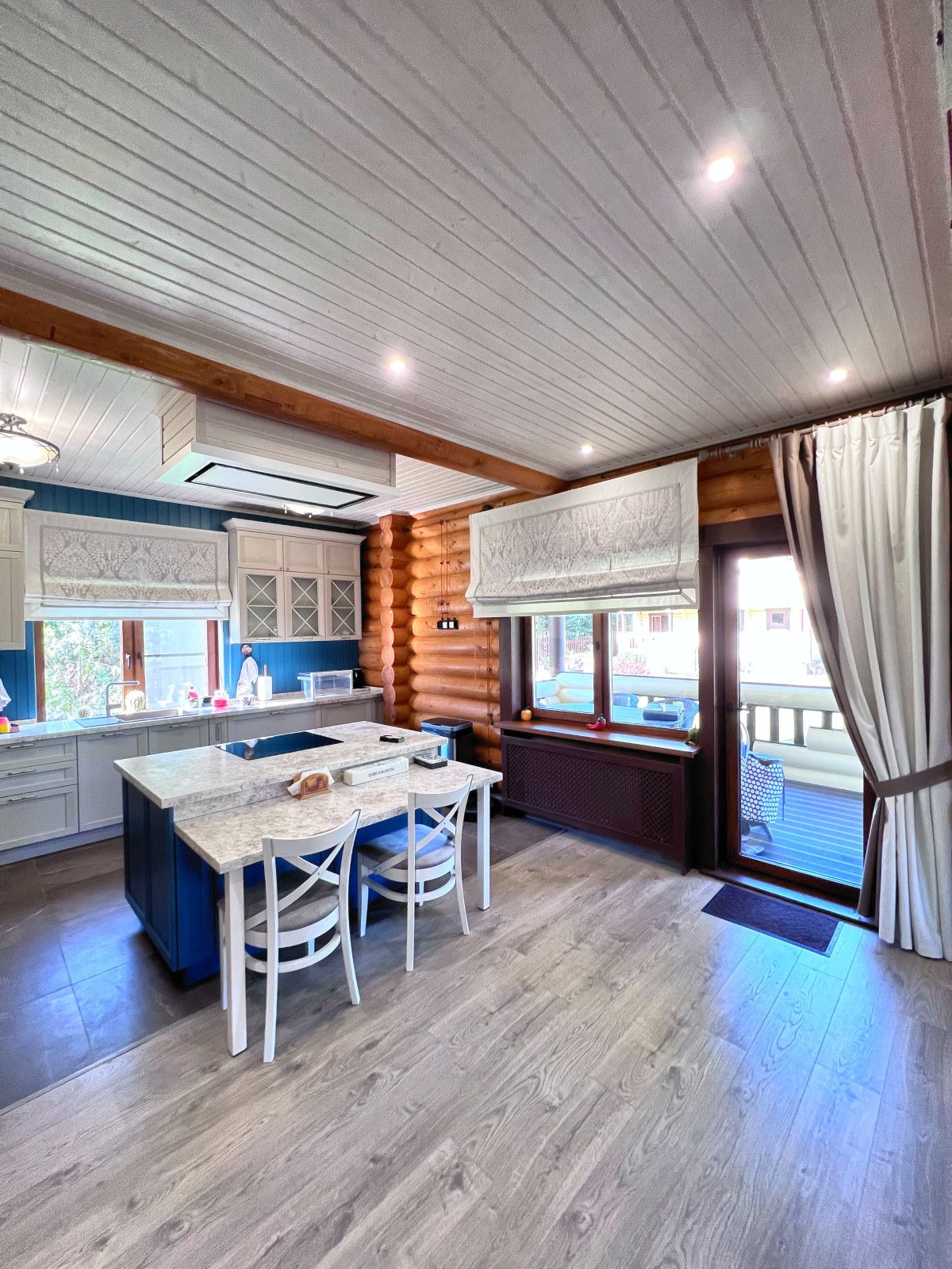 Дом из оцилидрованного бруса в Подмосковье