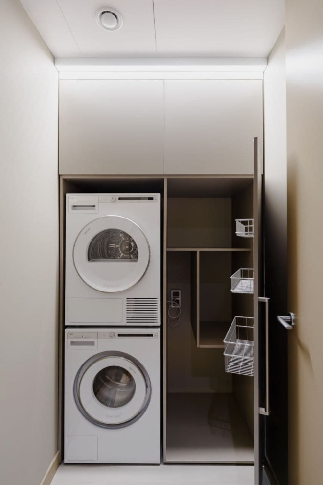 Обложка проекта: Шкаф в постирочную для стиральной и сушильной машин