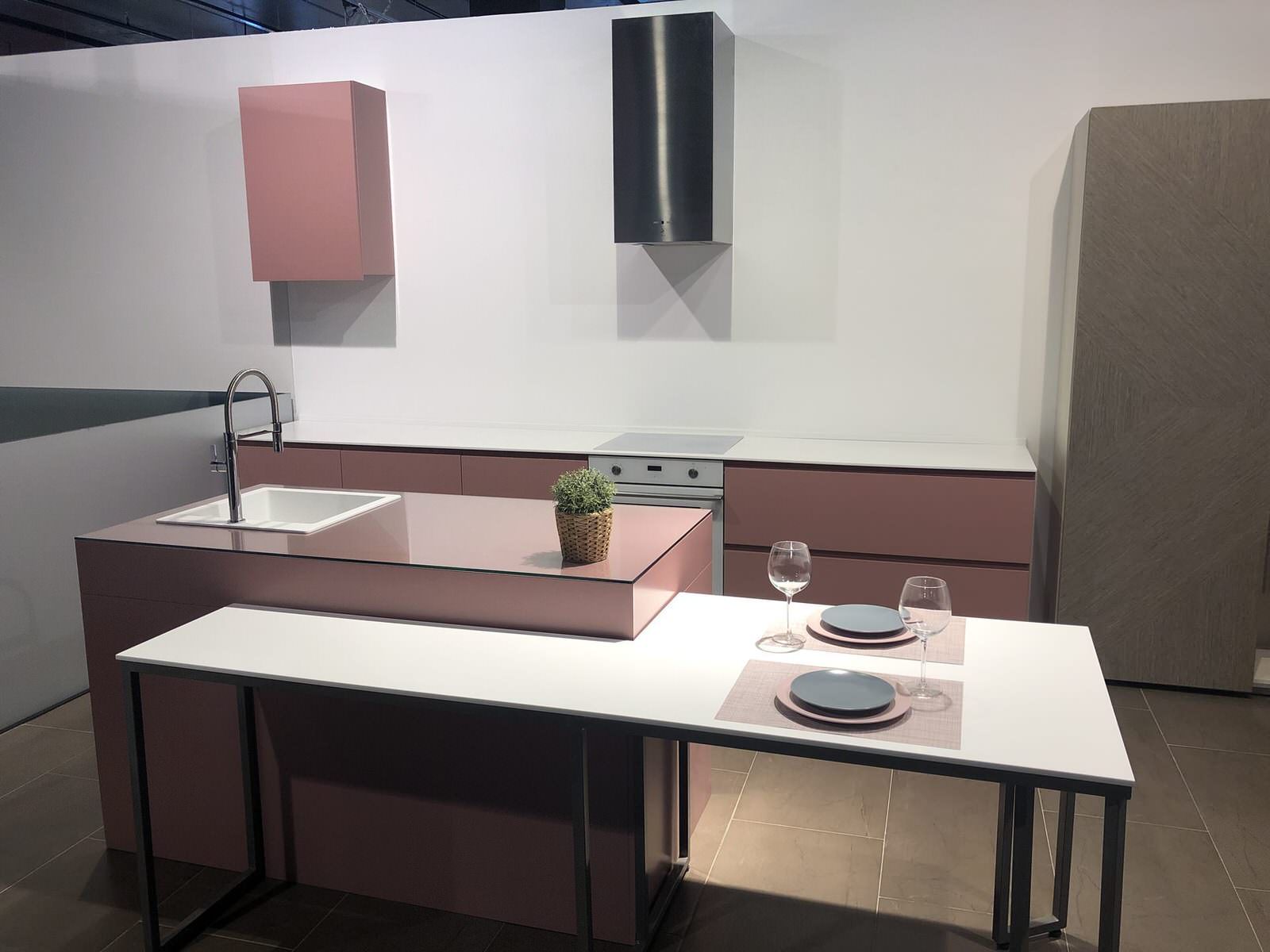 Обложка проекта: Кухня с островом