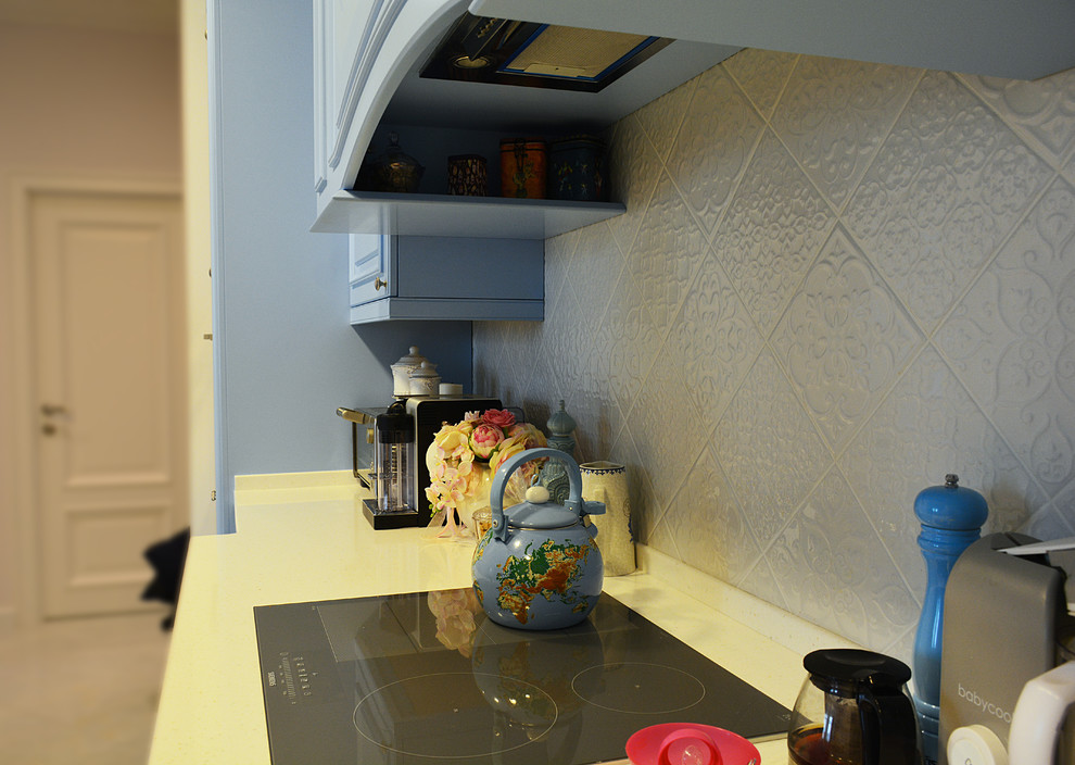 Кухня в квартире. Москва. Алые паруса.