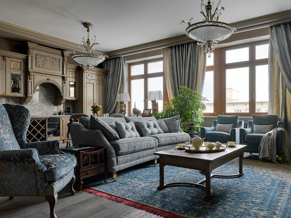 Четыре солнца