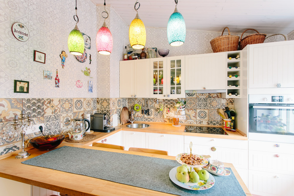 В гостях: Мансарда со стихийным ремонтом