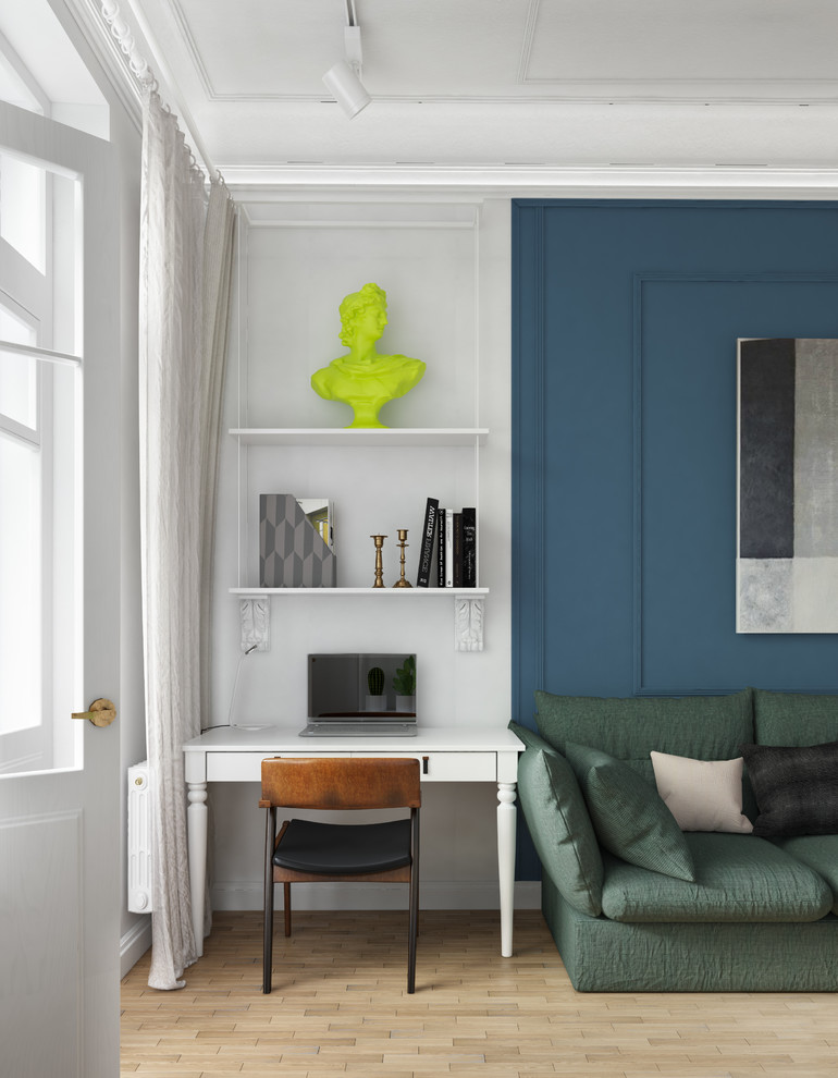 Белая квартира в сталинке с элементами лофта