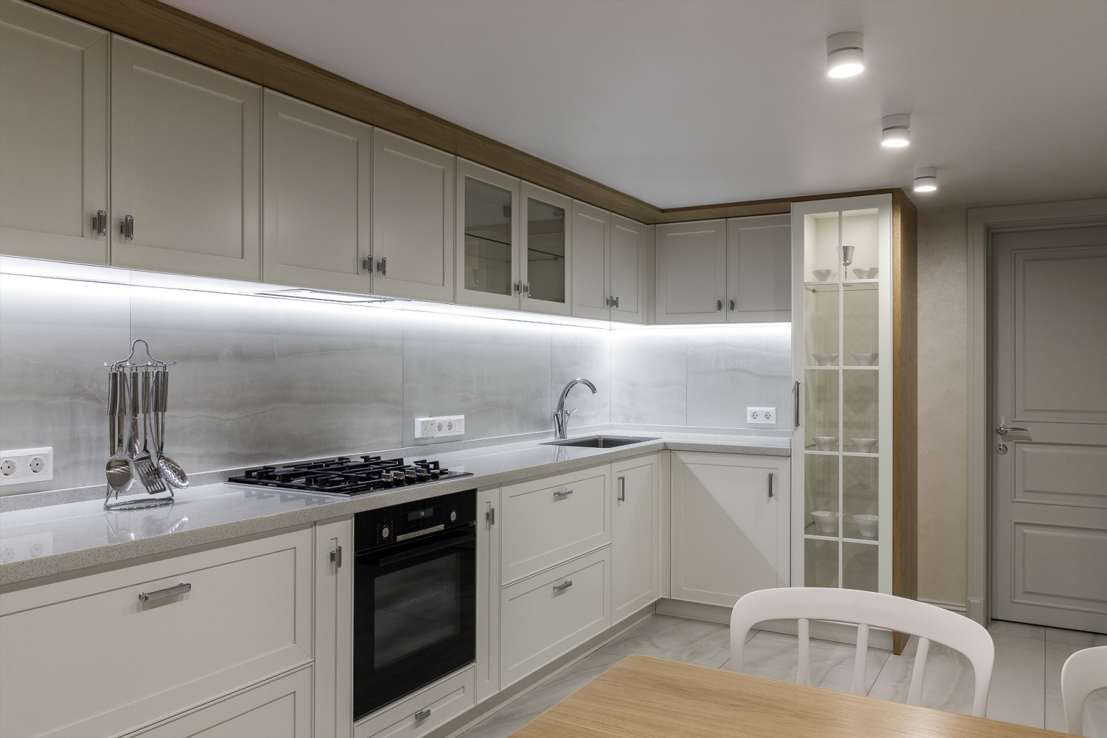 Обложка проекта: Квартира в спокойных тонах